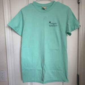 Simply Southern Women’s NWT Aqua Graphic Tshirt - Size S